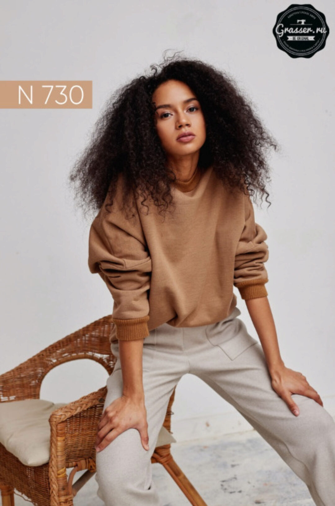 [Grasser] Свитшот, выкройка №730. Размеры 38-56