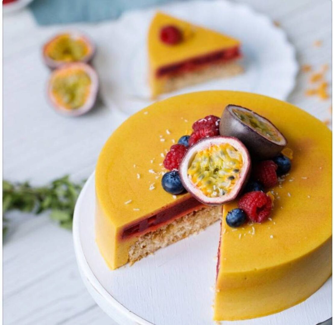 [Кондитерка] Вегетарианские десерты без глютена,яиц и молока(Кристина Озерова)