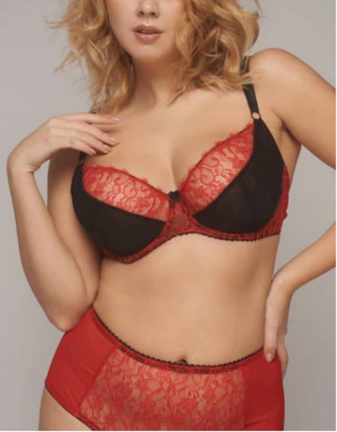 Бюстгальтер мягкая чашка c Т-образным членением (Анастасия Алексова)