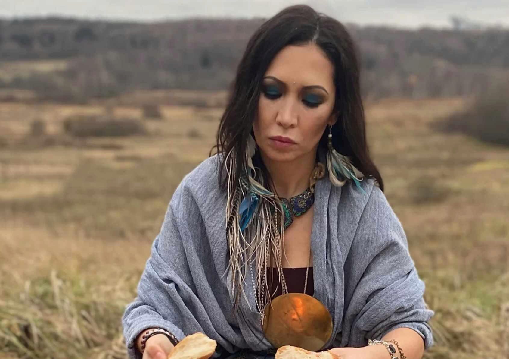 [Академия шаманизма «ША»] Шаманские практики и техники для жизни. 1+2 часть (Жаннет Уралова Торе)