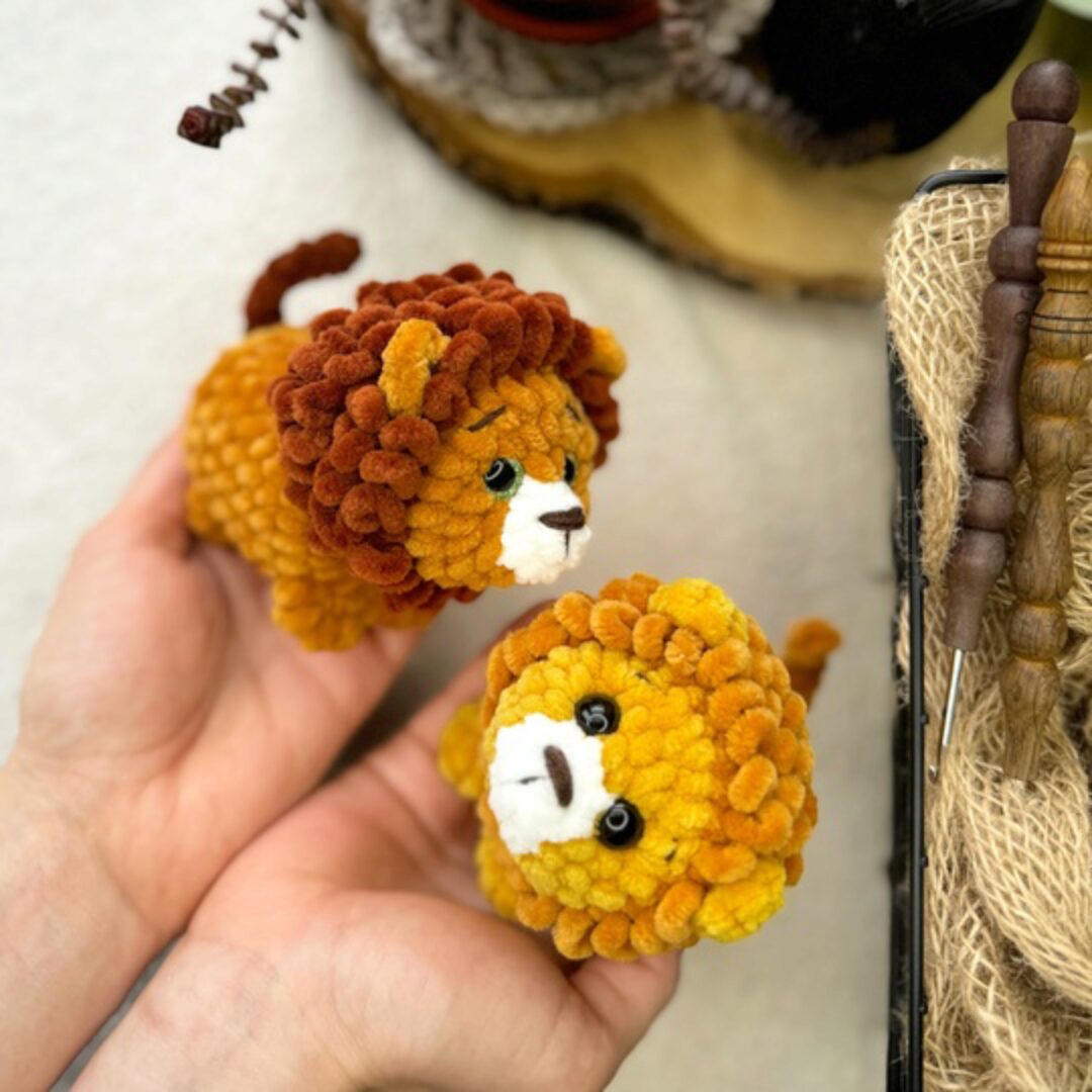 Лев (Наталия Сапунова)