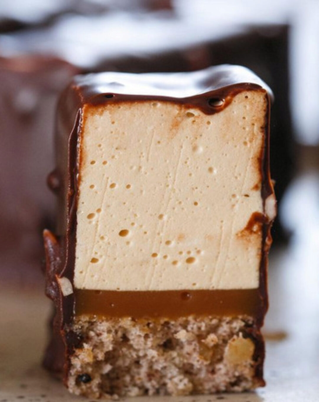 Порционное пирожное птичье молоко «карамель/грецкий орех» (Галина Макеева)