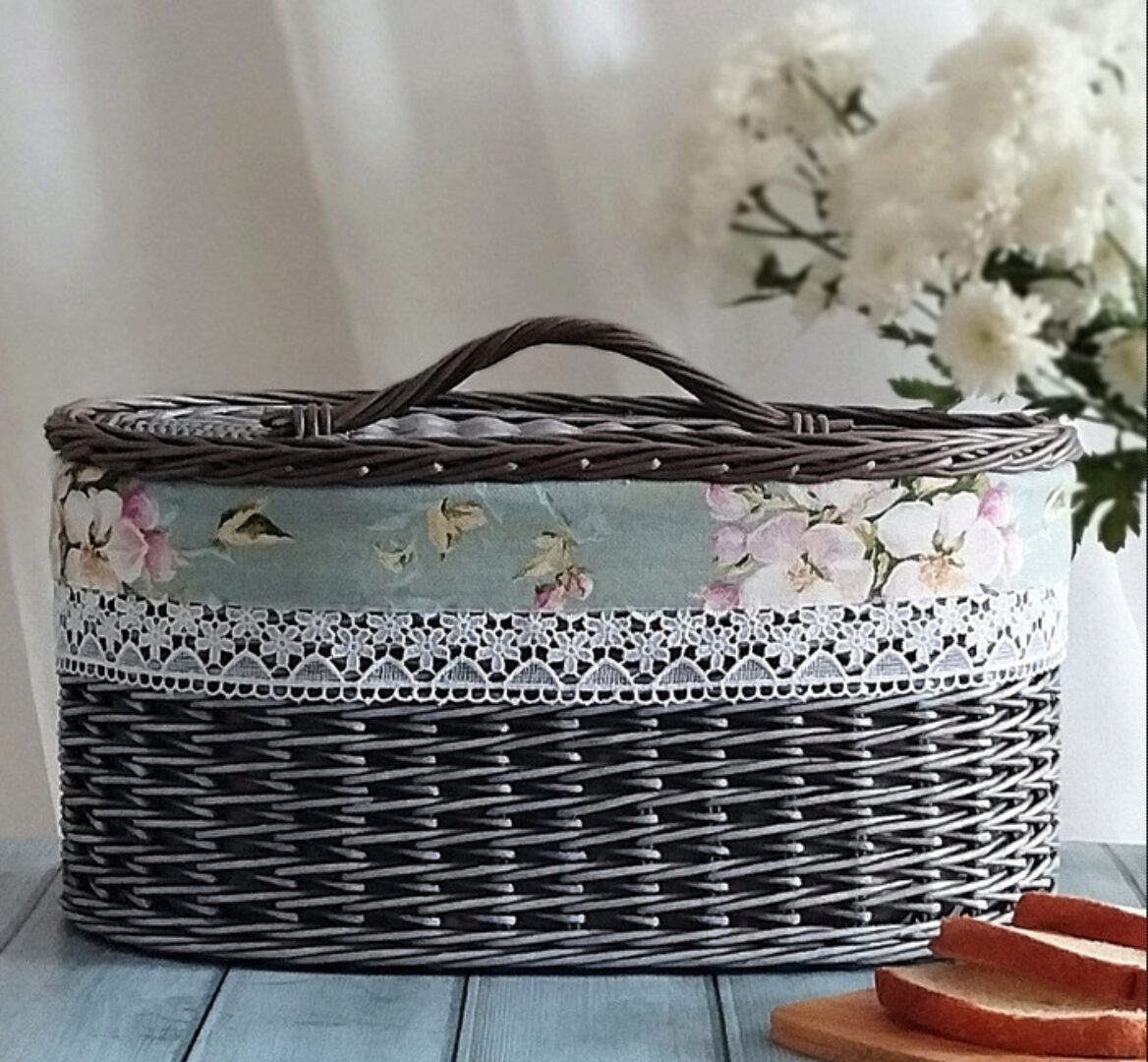 Совместник по плетению овальной корзины с двухсторонним чехлом (Анна Бабенкова, Татьяна Русанова)