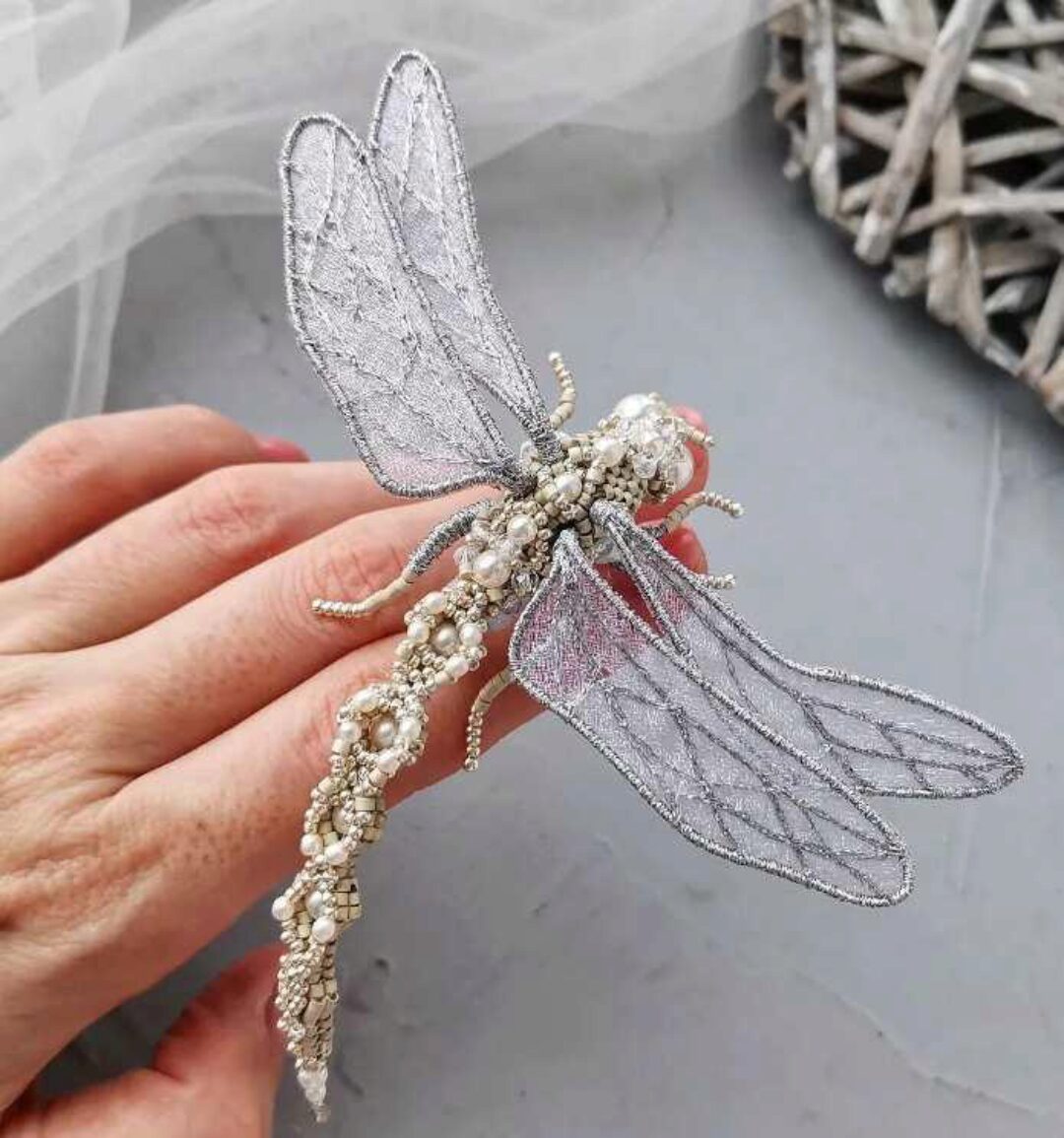 [peyakh-school] Брошь Королевская Стрекоза (Ангелина Пеях)