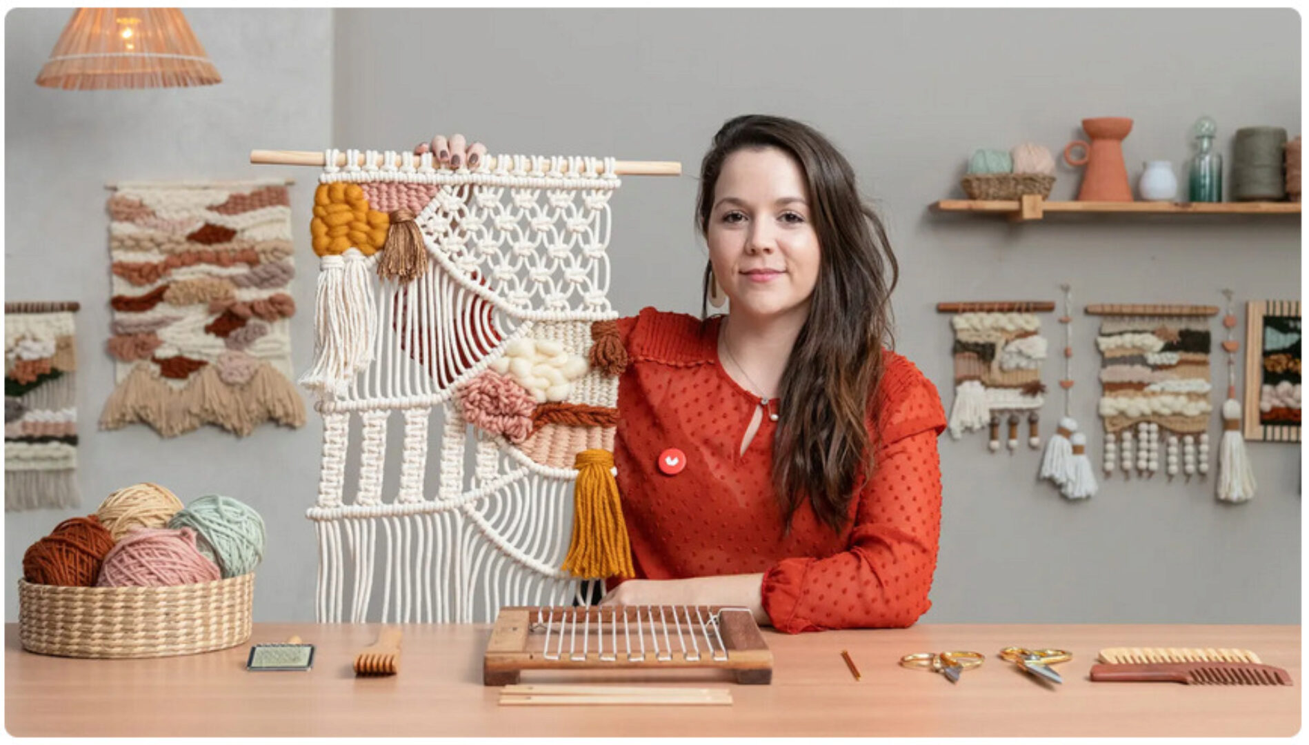 [Domestika] Macraweave. Смешанная техника макраме и плетения (Luiza Potiens)