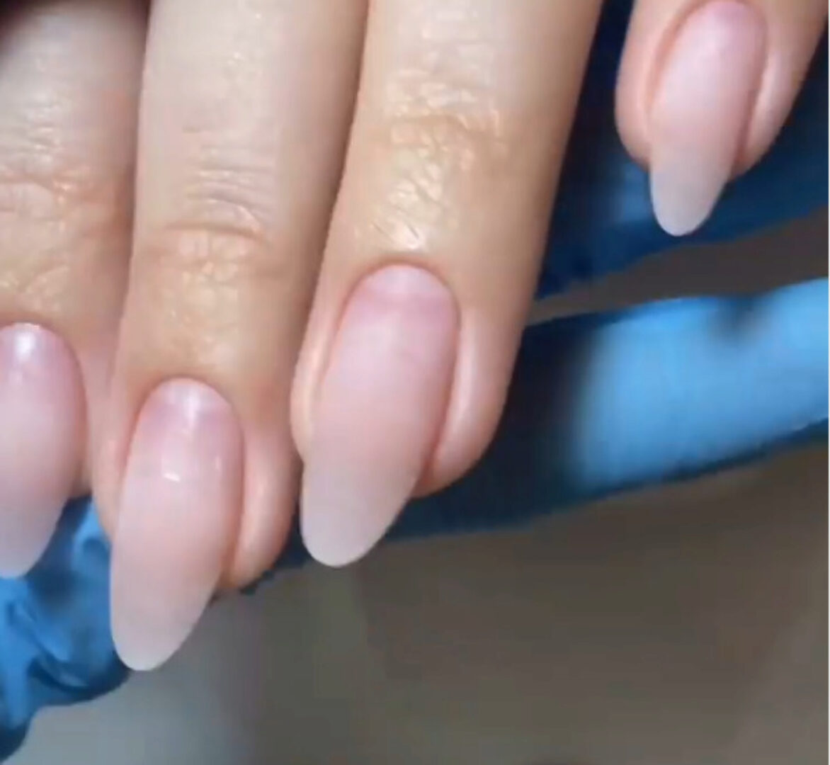 Ремонт и укрепление ногтей (Анастасия Зырянова)