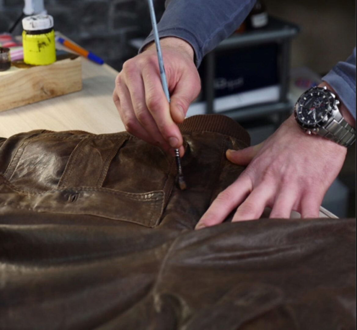 Покраска и роспись кожи покрывными красками (Алла Воропаева)