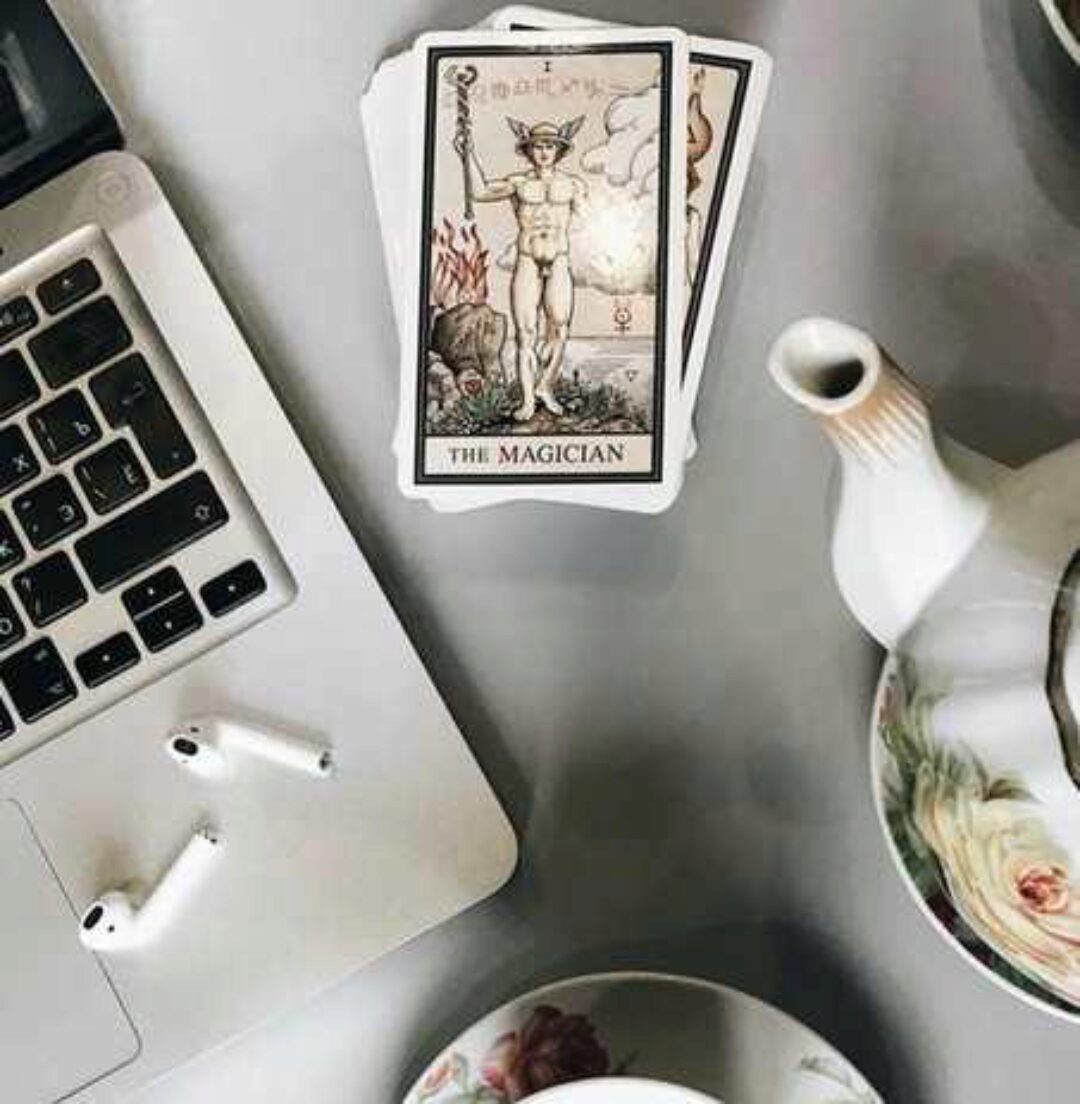 [taro.log] Базовый курс таро. Тариф Самостоятельный (Саёра Ахмедова)