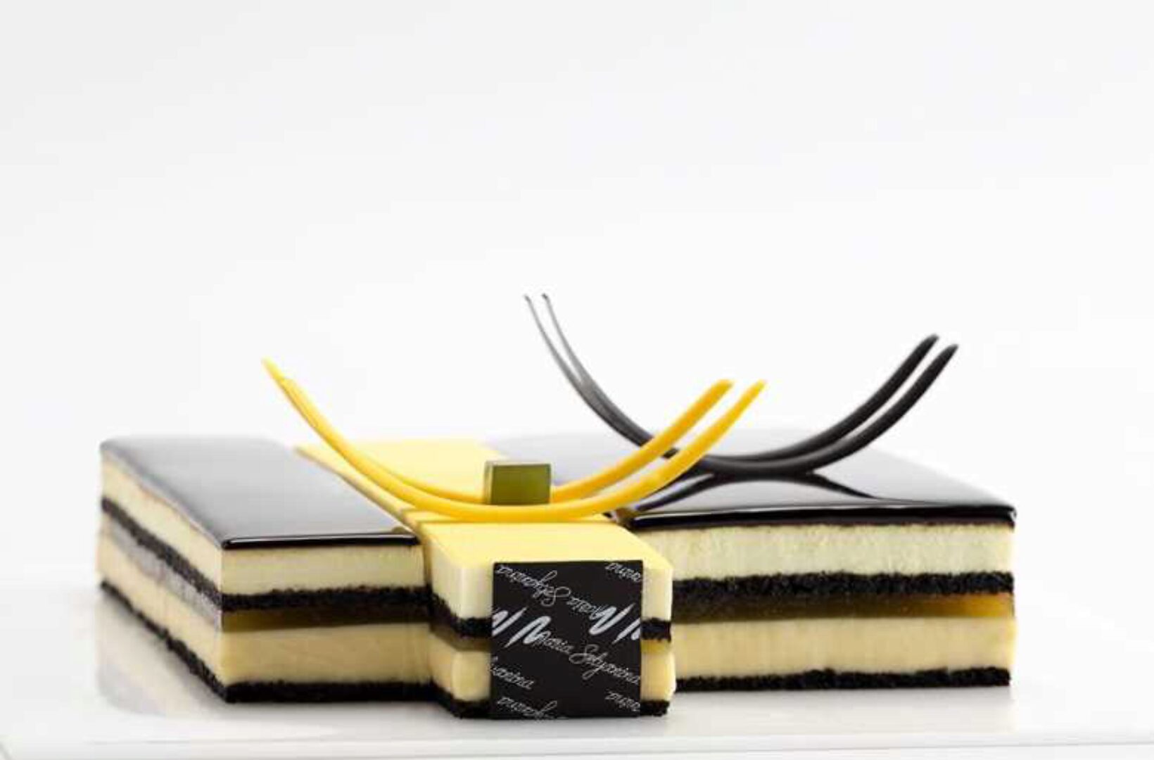 Современная кондитерская витрина (Мария Селянина)