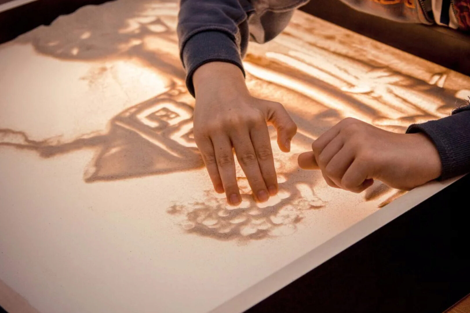 Путешествие по песочной стране. Метод Sand Аrt (Евгения Макарова)