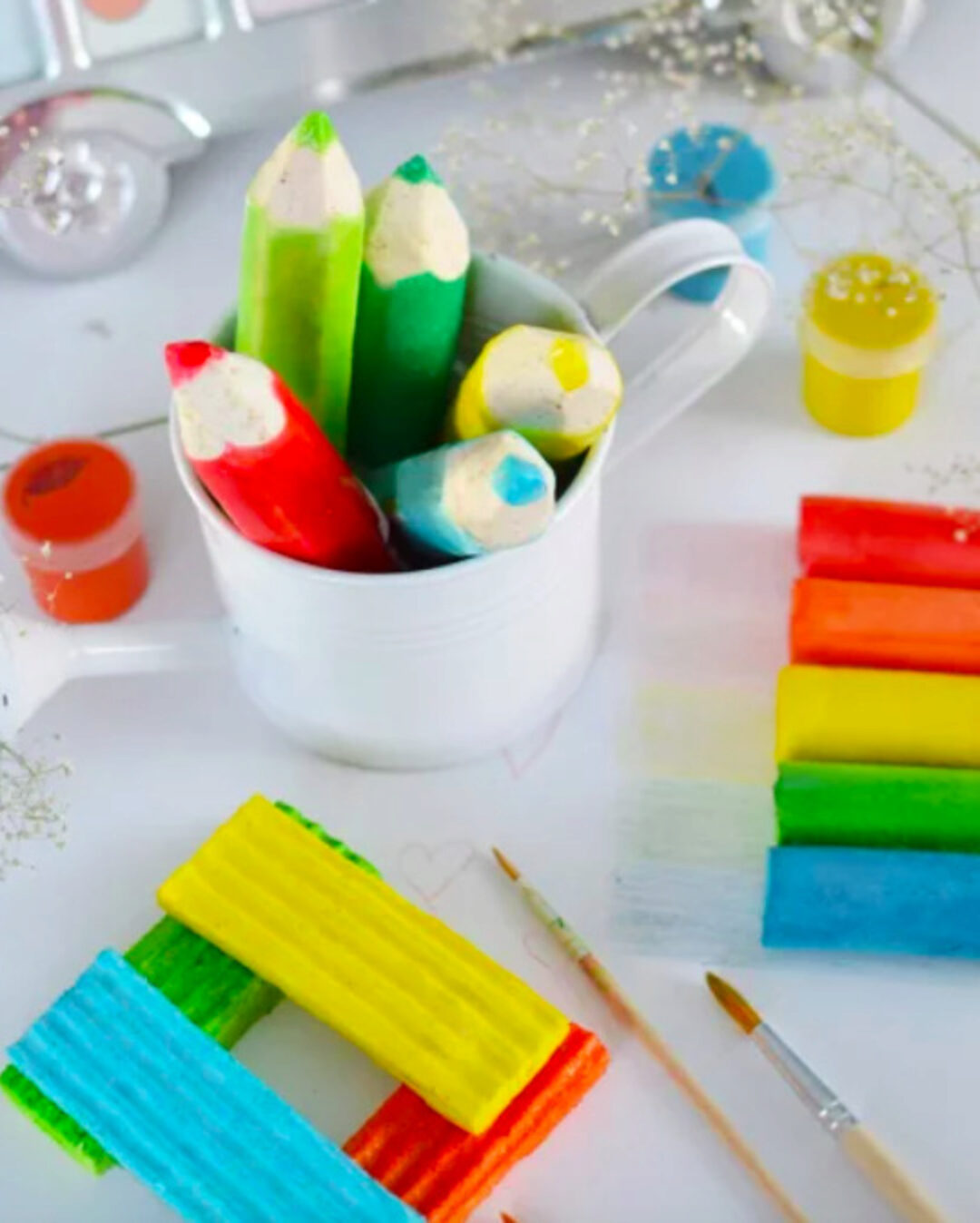 ЭтоНе: зефирные карандаши, мелки, пластилин (Надин Ермолович)