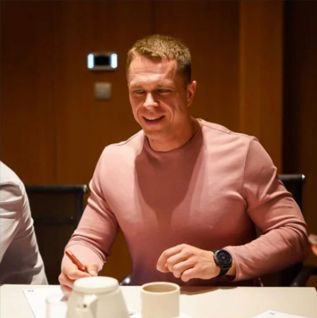 Прибыльный трейдинг с Антоном Клевцовым. 2 поток. Тариф Premium (Антон Клевцов)