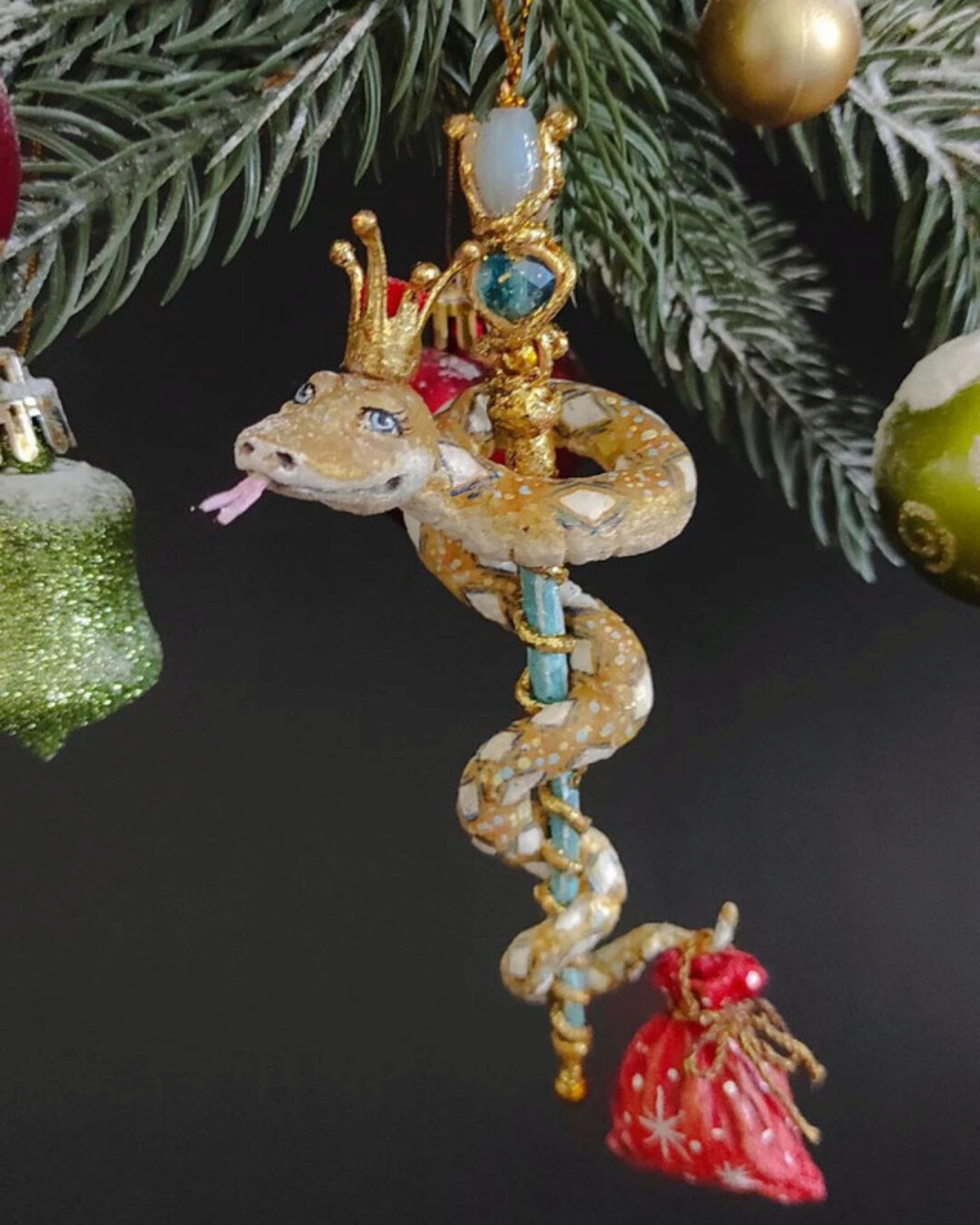 Царица Змея (Марина Колпахчьян)