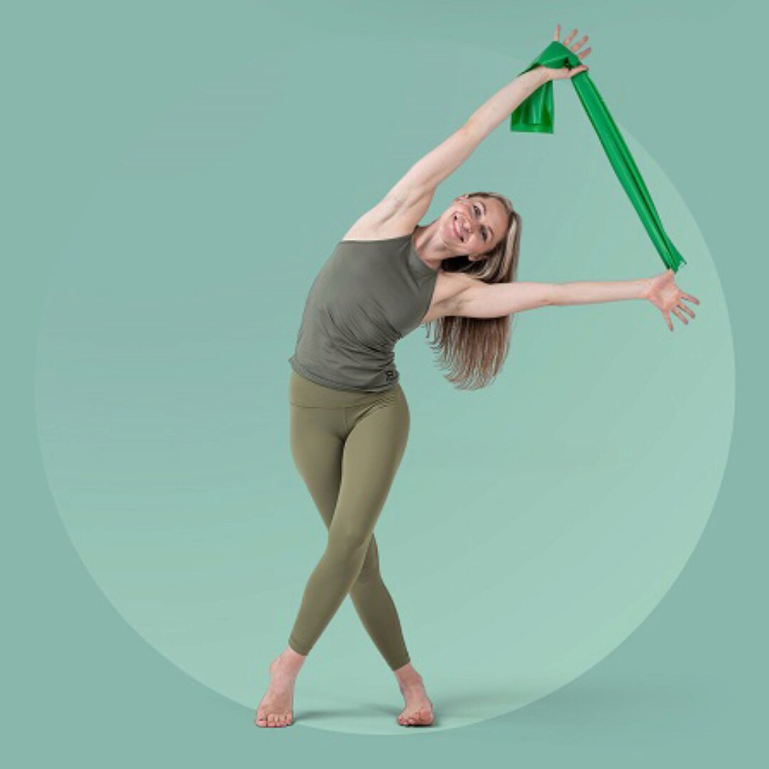 [FitSpoКлуб] Пилатес на все тело с лентой для улицы (Дарья Есипова)