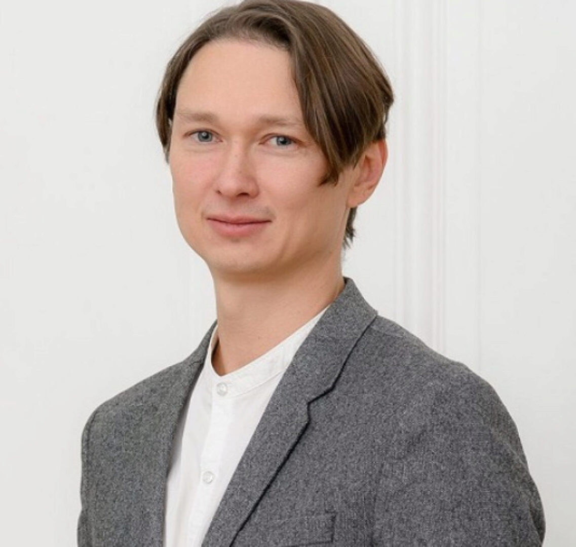 [EMDR SPB] Диалог двух рук (Марк Титов)