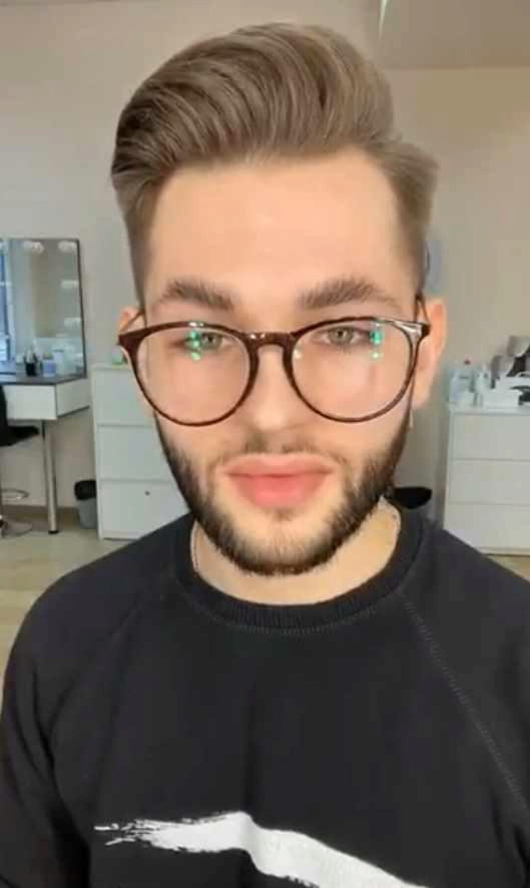 Долговременная укладка / Ламинирование бровей (Максим Белоконский)