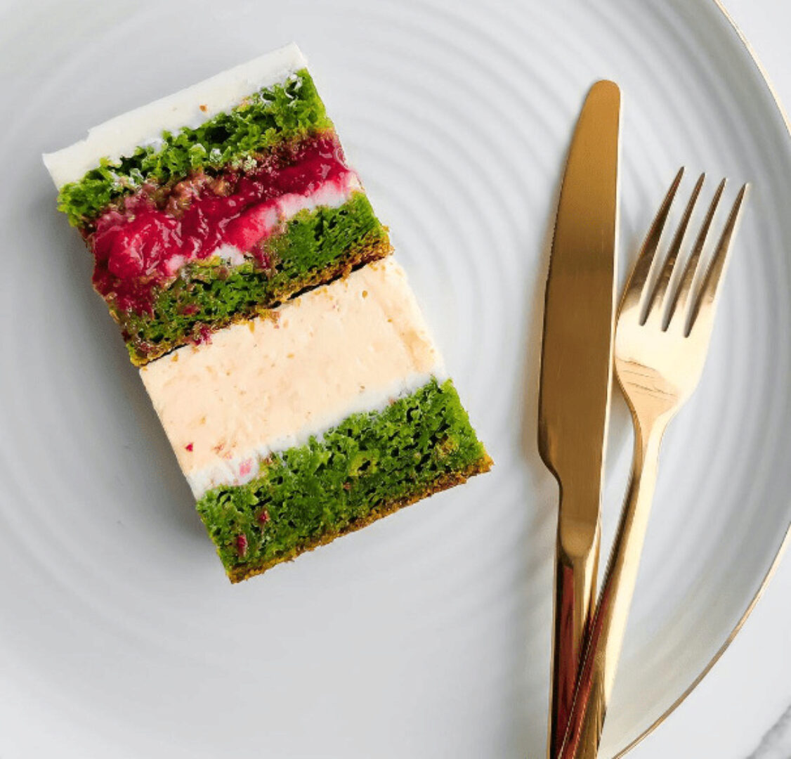 [Cake by Angel] Торт Шпинат - Клубника - Лайм (Ангелина Коба)