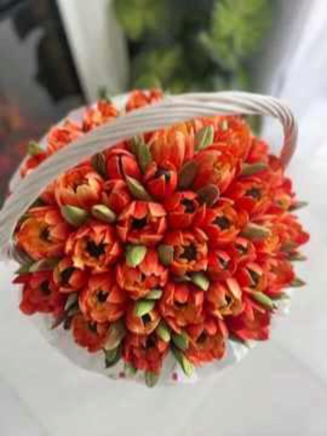 [buket_zefira_rnd] Корзина с зефирными тюльпанами. Тариф Без рецепта (Анна Иванова)