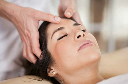 Индийский массаж головы Чампи (Татьяна Величко)