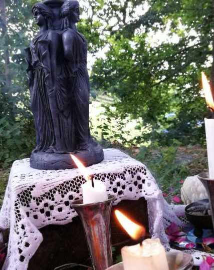 Шабаш в Вальпургиеву ночь с Гекатой (Наталья Гедике)