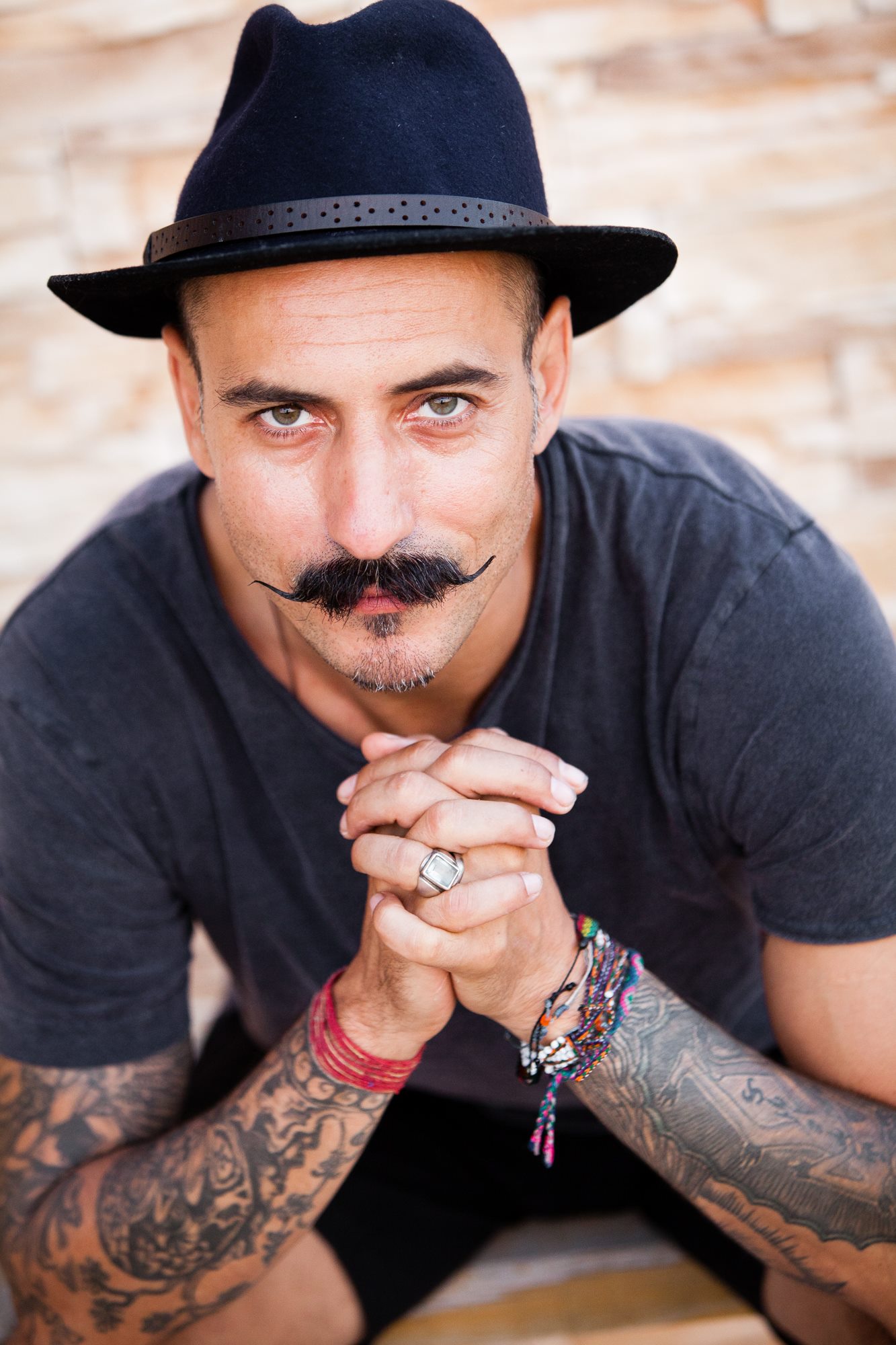 [dayoga] Счастливые плечи и бедра (Руслан Клейтман)