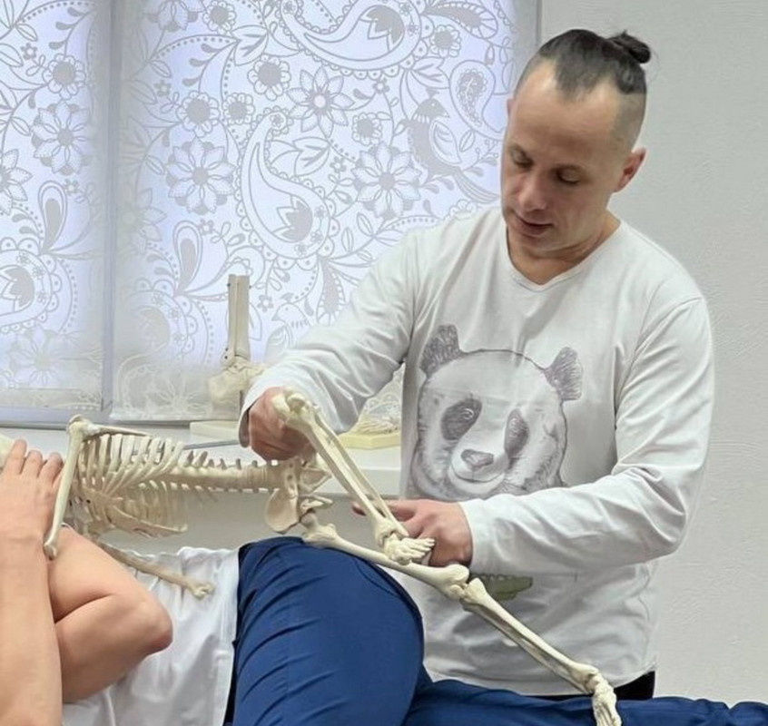 [Школа оздоровления Веста] Техники работы с органами живота и малого таза. 2023 (Михаил Перламонов)